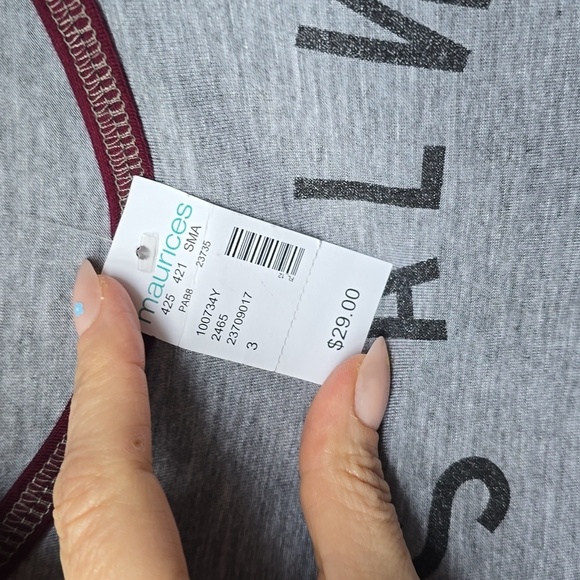 Maurices always wine o’clock graphic tee NWT new - Picture 4 of 5